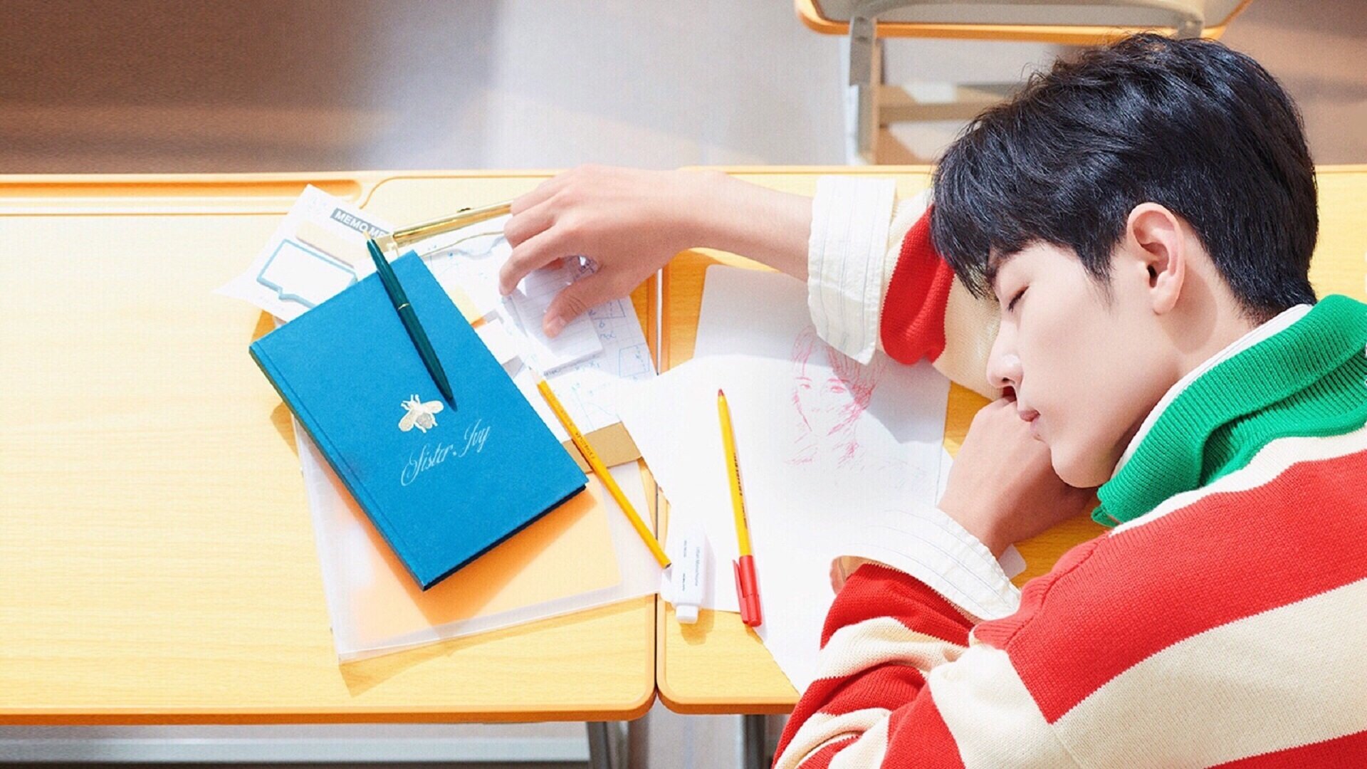 九游电脑版-体育防线稳固，球队表现稳定，体育防守