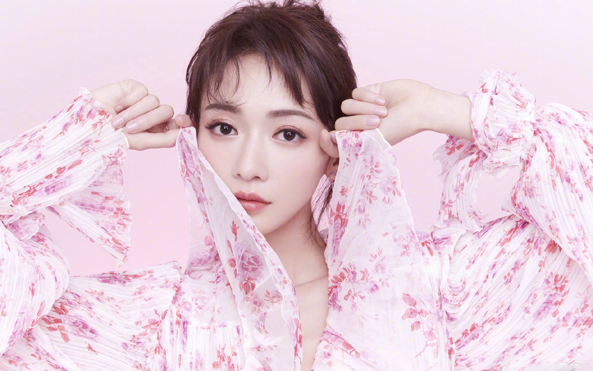 湖人逆转勇士詹姆斯三分绝杀,詹姆斯1_3逆转勇士 视频