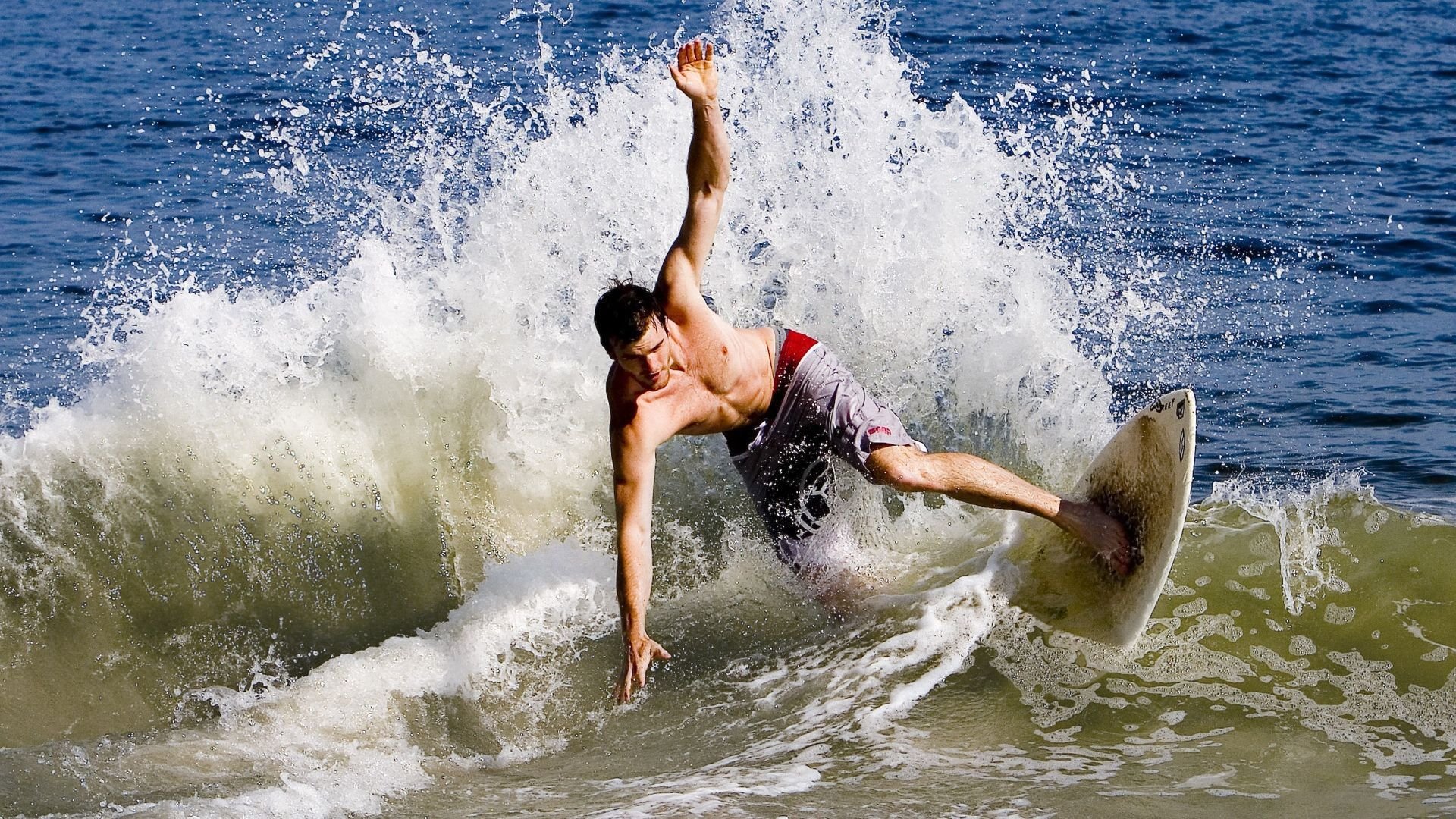 运动员运动表现提升计划实施,提升运动表现的训练方案